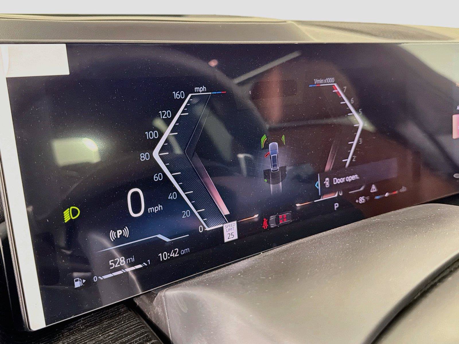 New 2027 BMW X7 xDrive40i w/ Executive Package AWD/4WD image 10