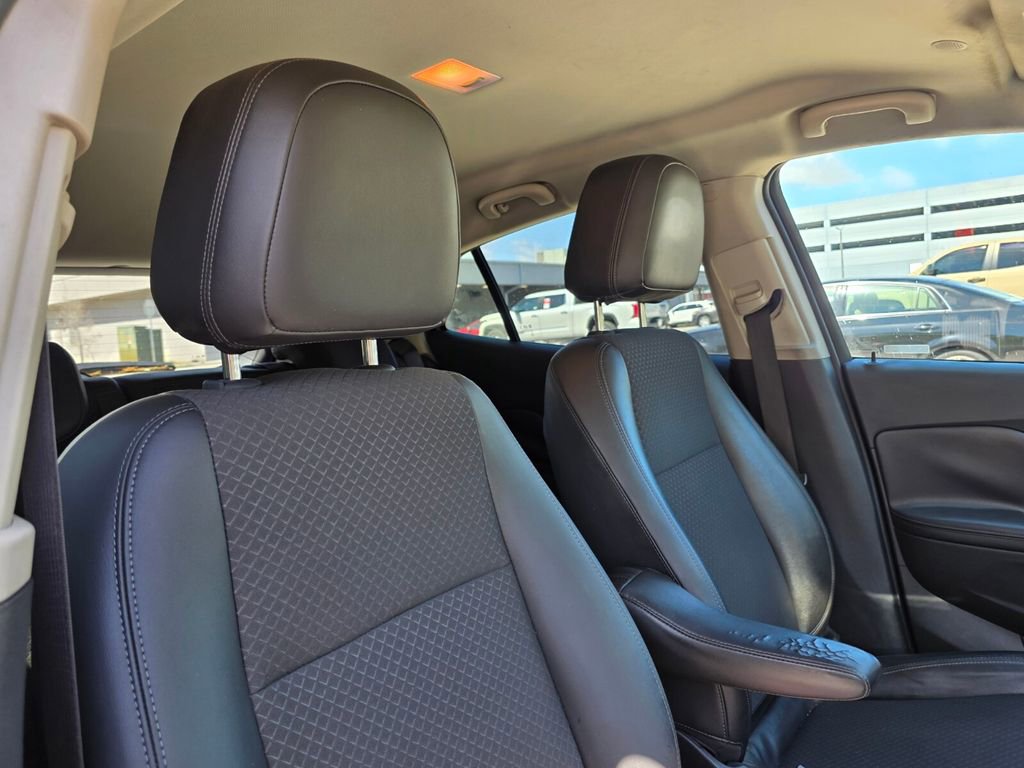 Used 2019 Buick Encore Sport Touring image 15