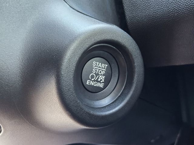 Used 2025 RAM ProMaster 2500 image 22