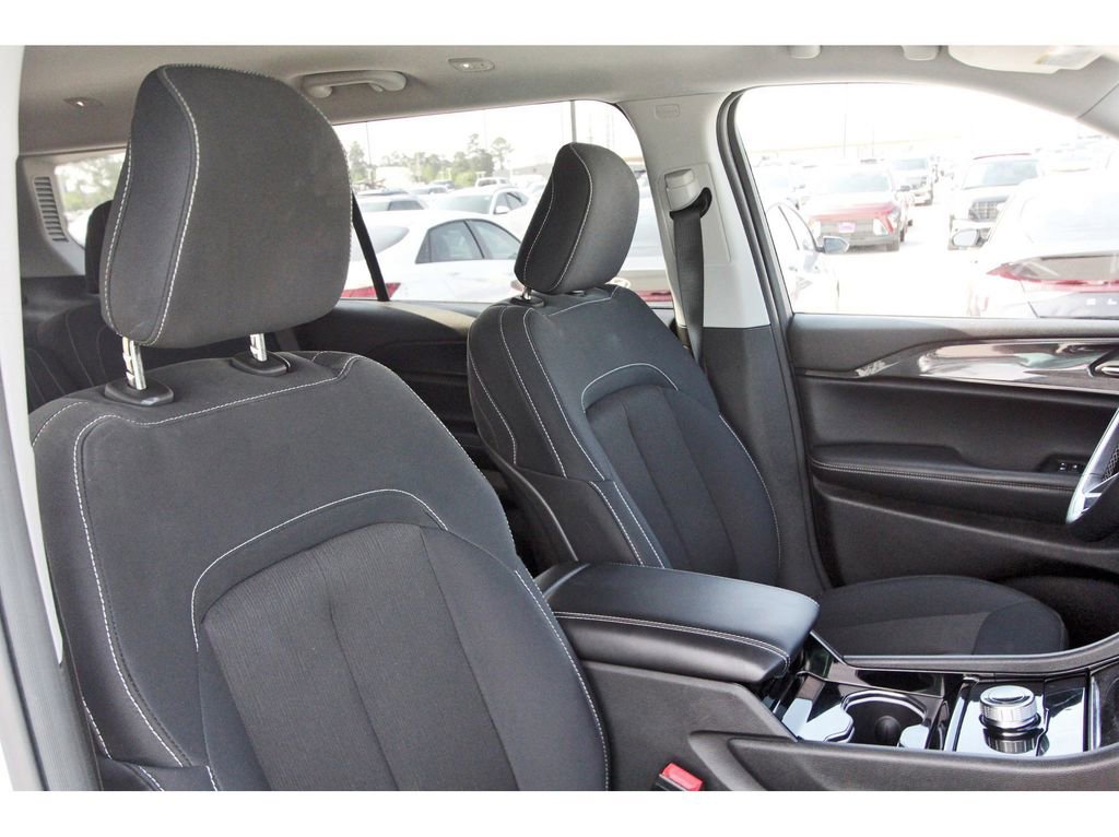 Used 2022 Jeep Grand Cherokee L Laredo w/ Luxury Tech Group I AWD/4WD image 31