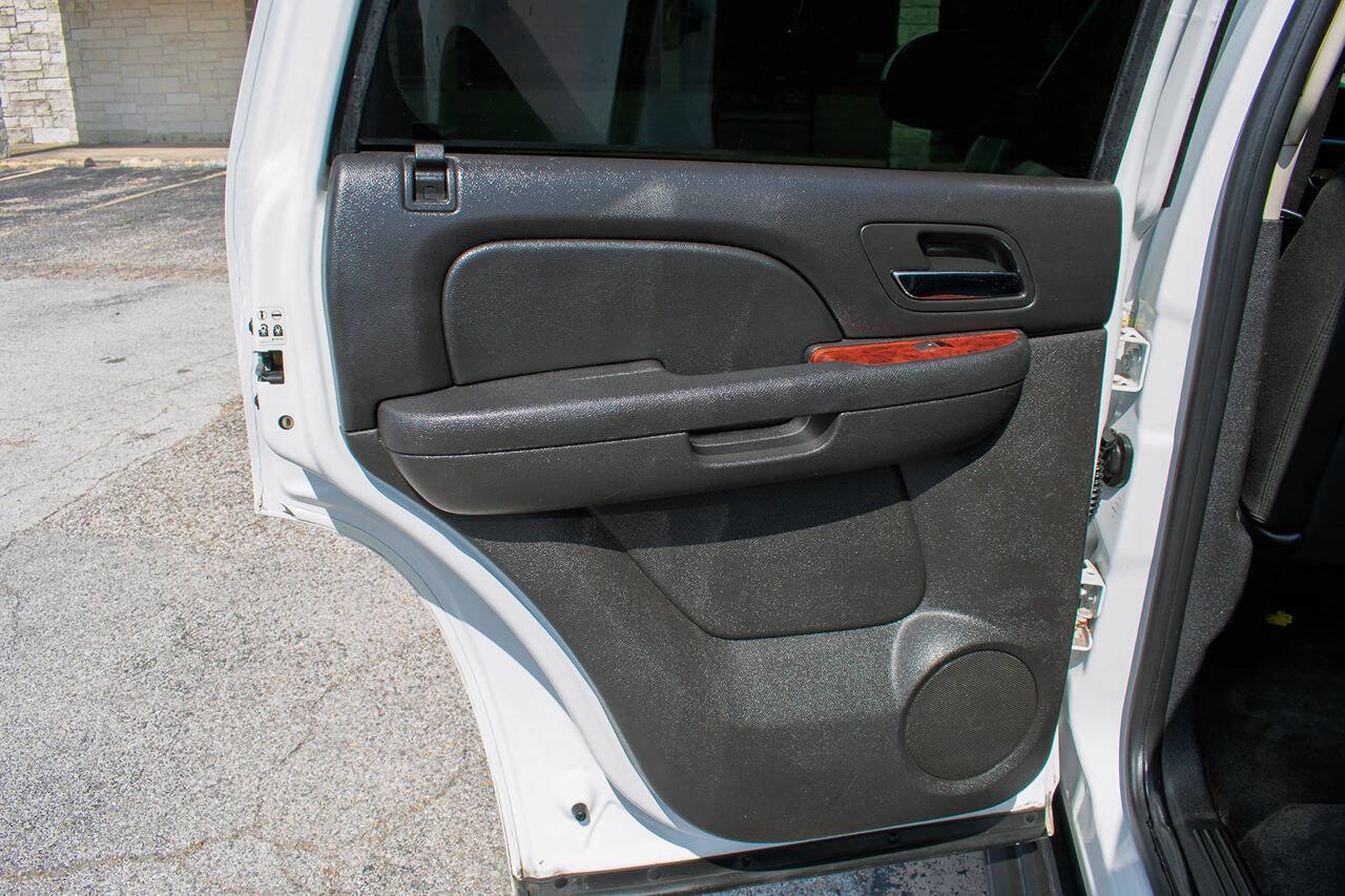Used 2011 Chevrolet Tahoe LS RWD image 28