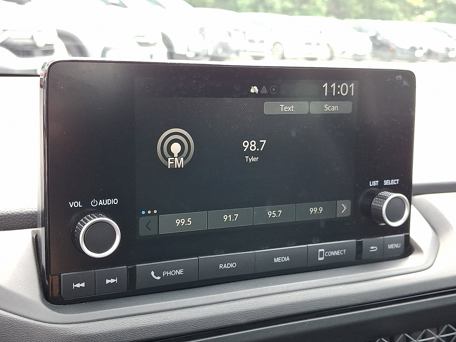Used 2024 Honda Accord EX image 17
