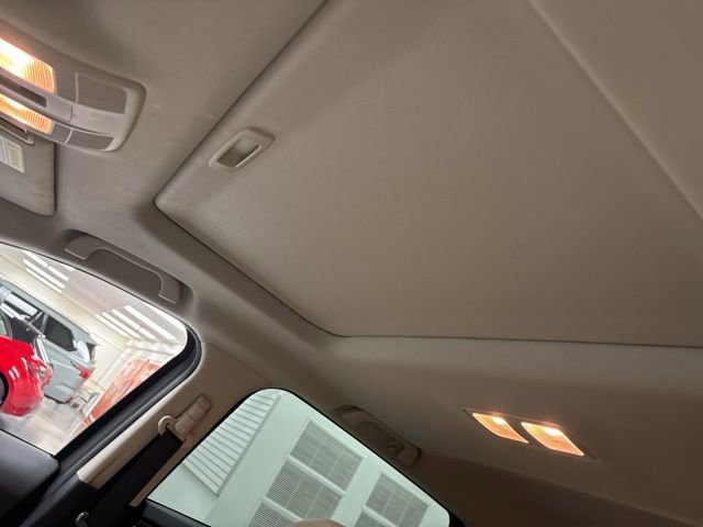 Used 2023 MAZDA CX-9 Touring image 19