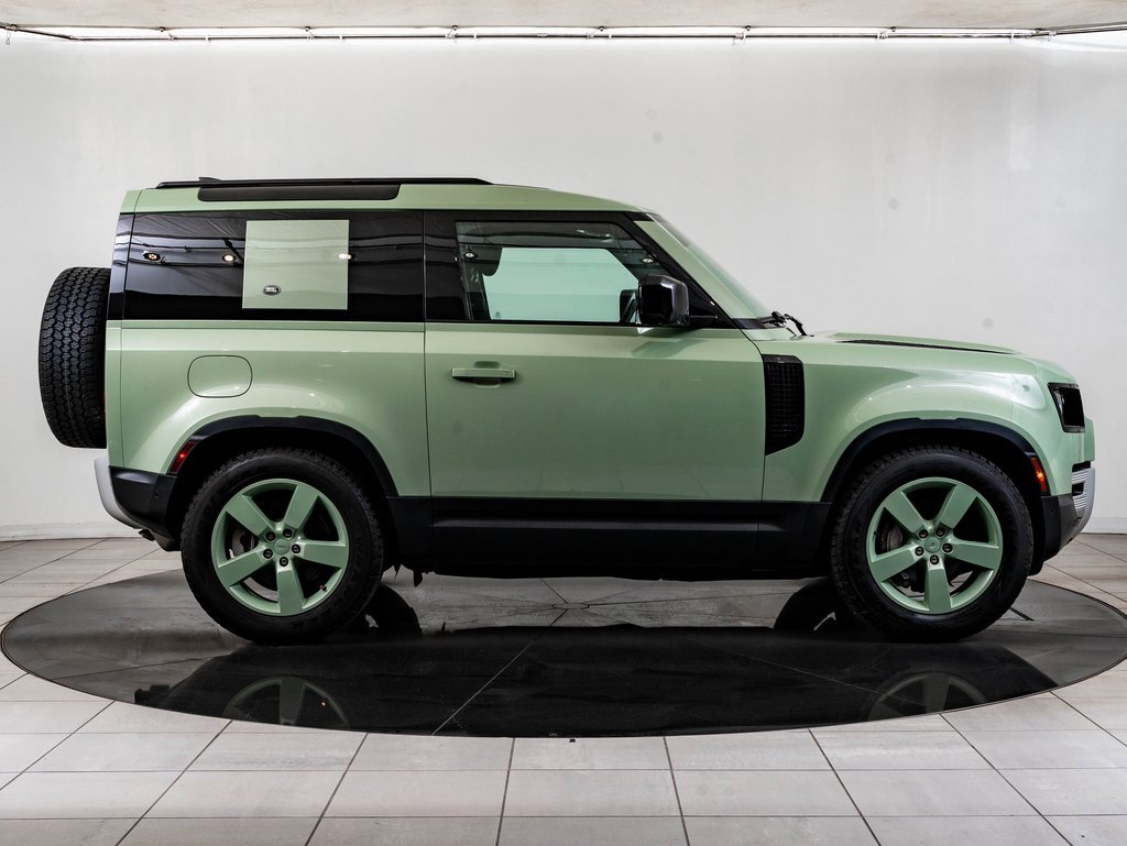 Used 2023 Land Rover Defender 110 75th Limited Edition image 11