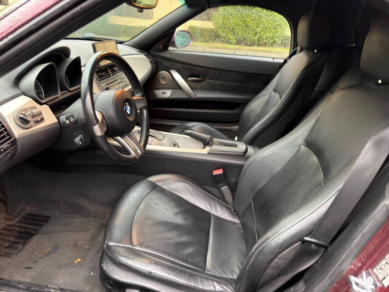 Used 2003 BMW Z4 3.0i image 12
