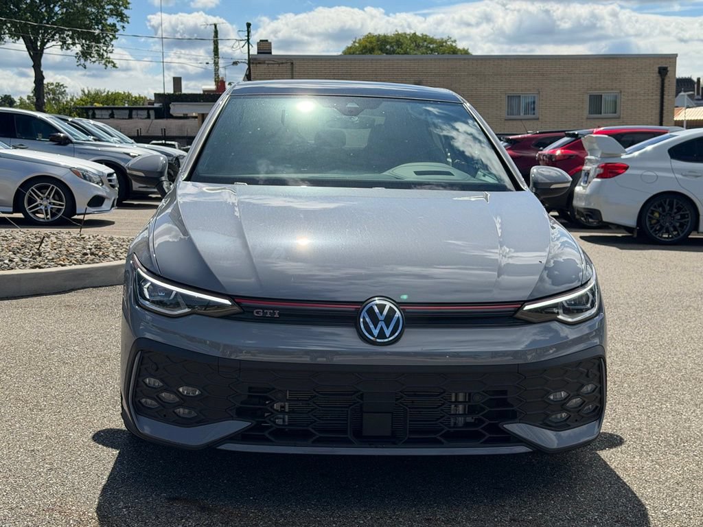 Certified 2025 Volkswagen GTI Autobahn FWD image 23