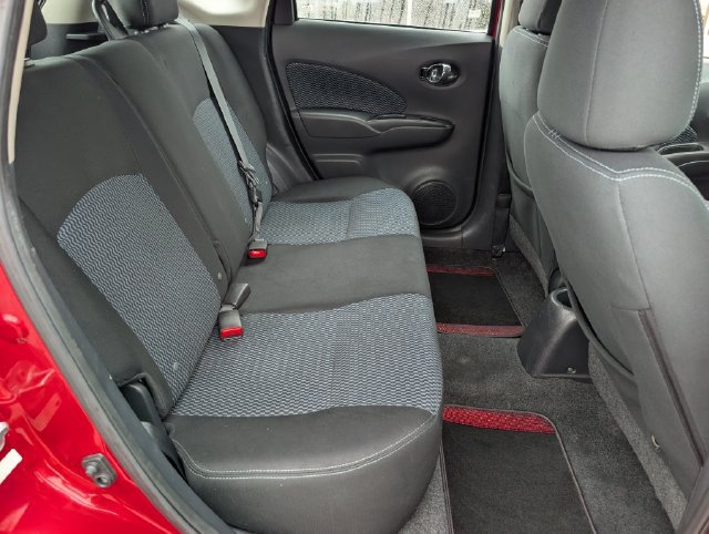 Used 2015 Nissan Versa Note SV FWD image 12