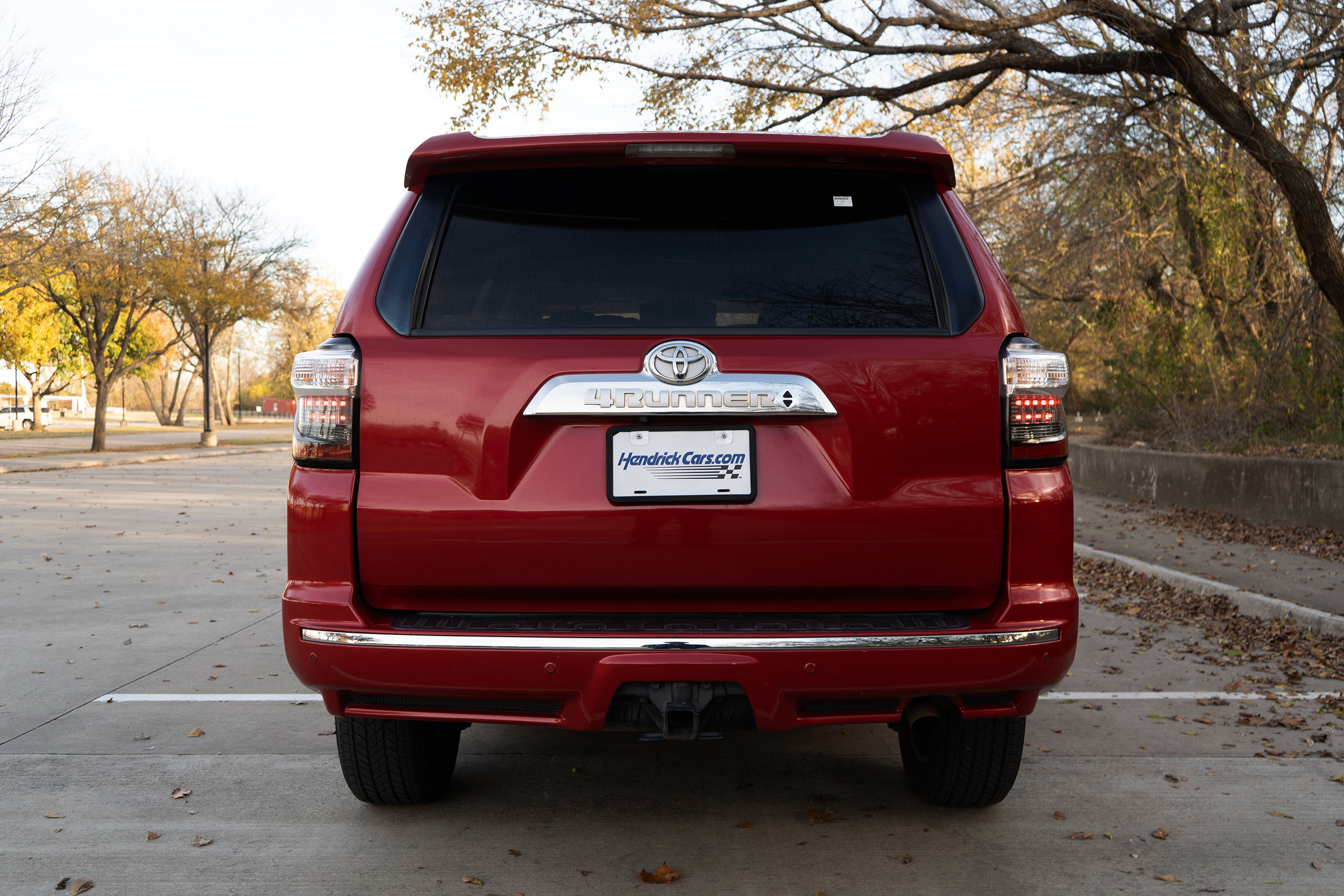 Used 2016 Toyota 4Runner Limited image 8