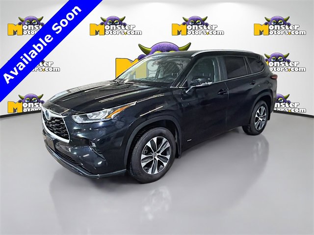 Used 2023 Toyota Highlander XLE