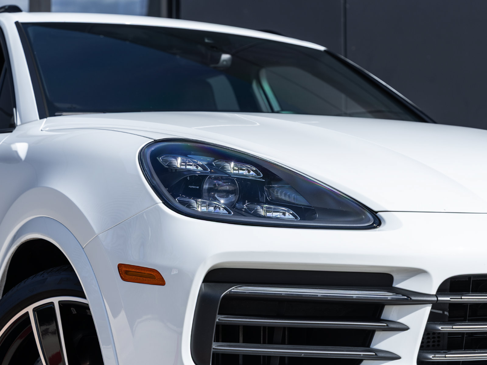 Certified 2023 Porsche Cayenne S Platinum AWD/4WD image 21