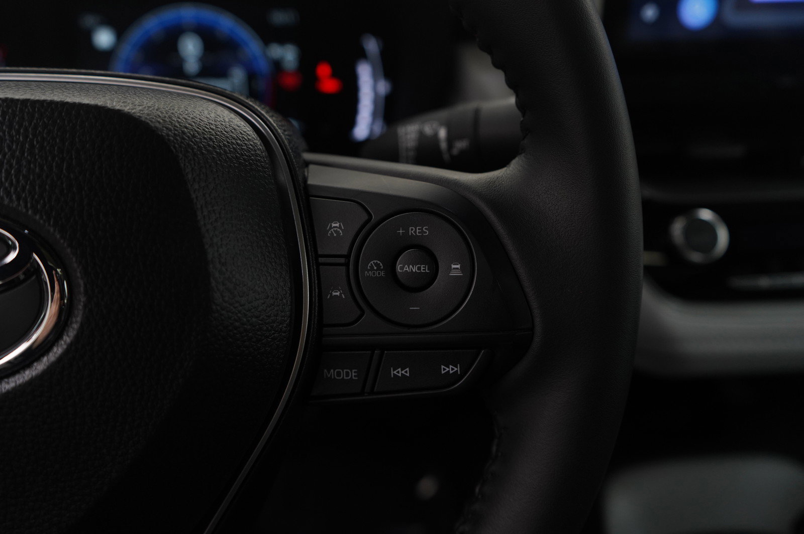 Used 2025 Toyota Corolla SE image 20