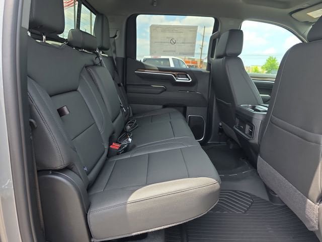 New 2026 Chevrolet Silverado 1500 RST w/ Convenience Package II AWD/4WD image 14