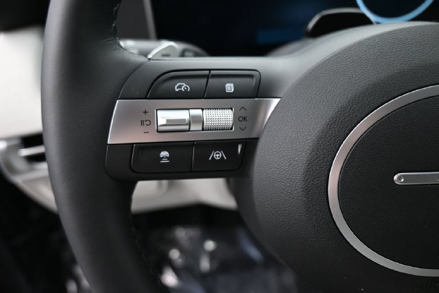 New 2026 Hyundai Tucson Limited AWD/4WD image 18
