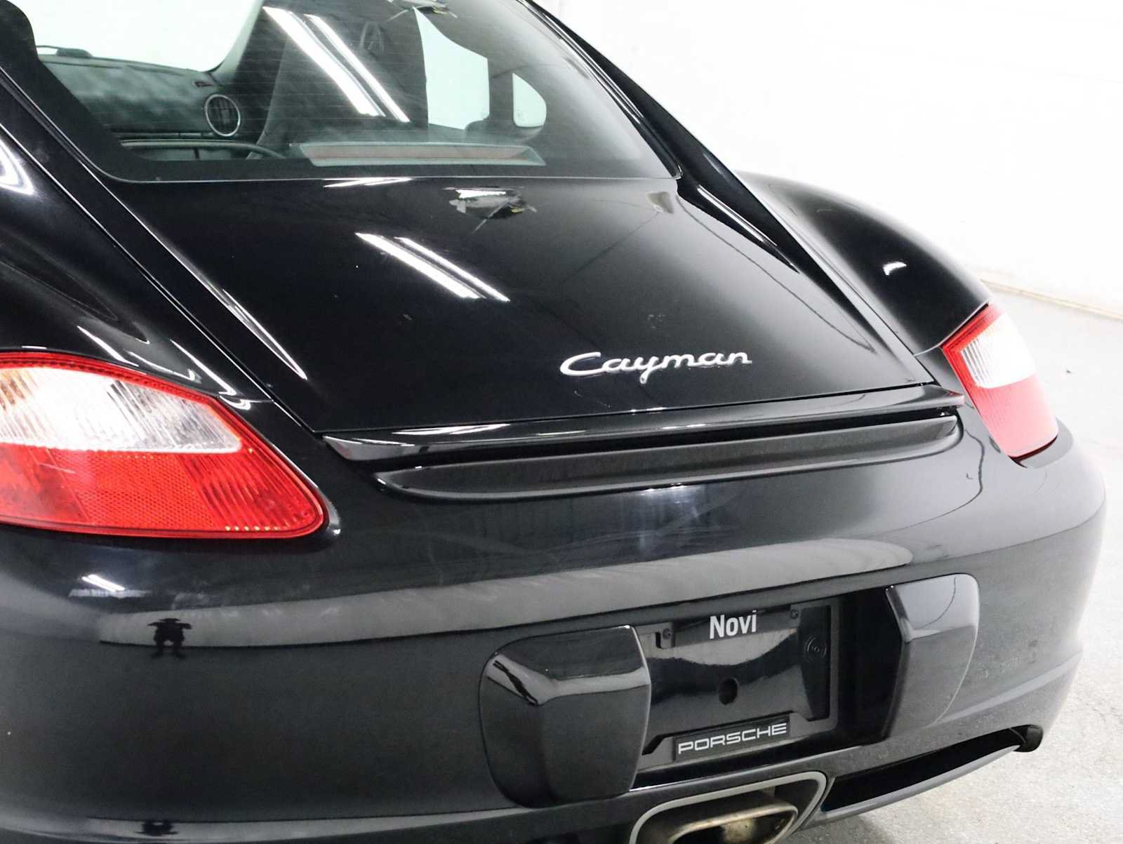 Used 2007 Porsche Cayman RWD image 8
