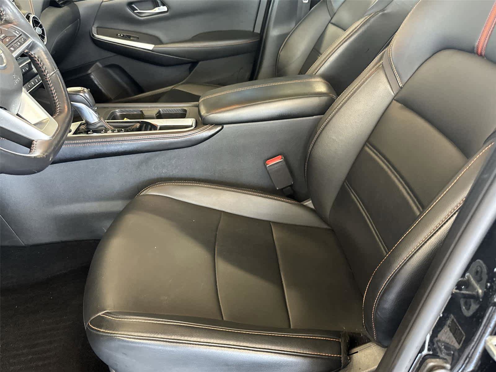 Used 2020 Nissan Sentra SR w/ Premium Package FWD image 13