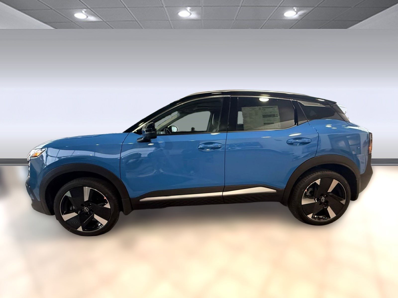 New 2026 Nissan Kicks SR w/ SR Premium Package image 2