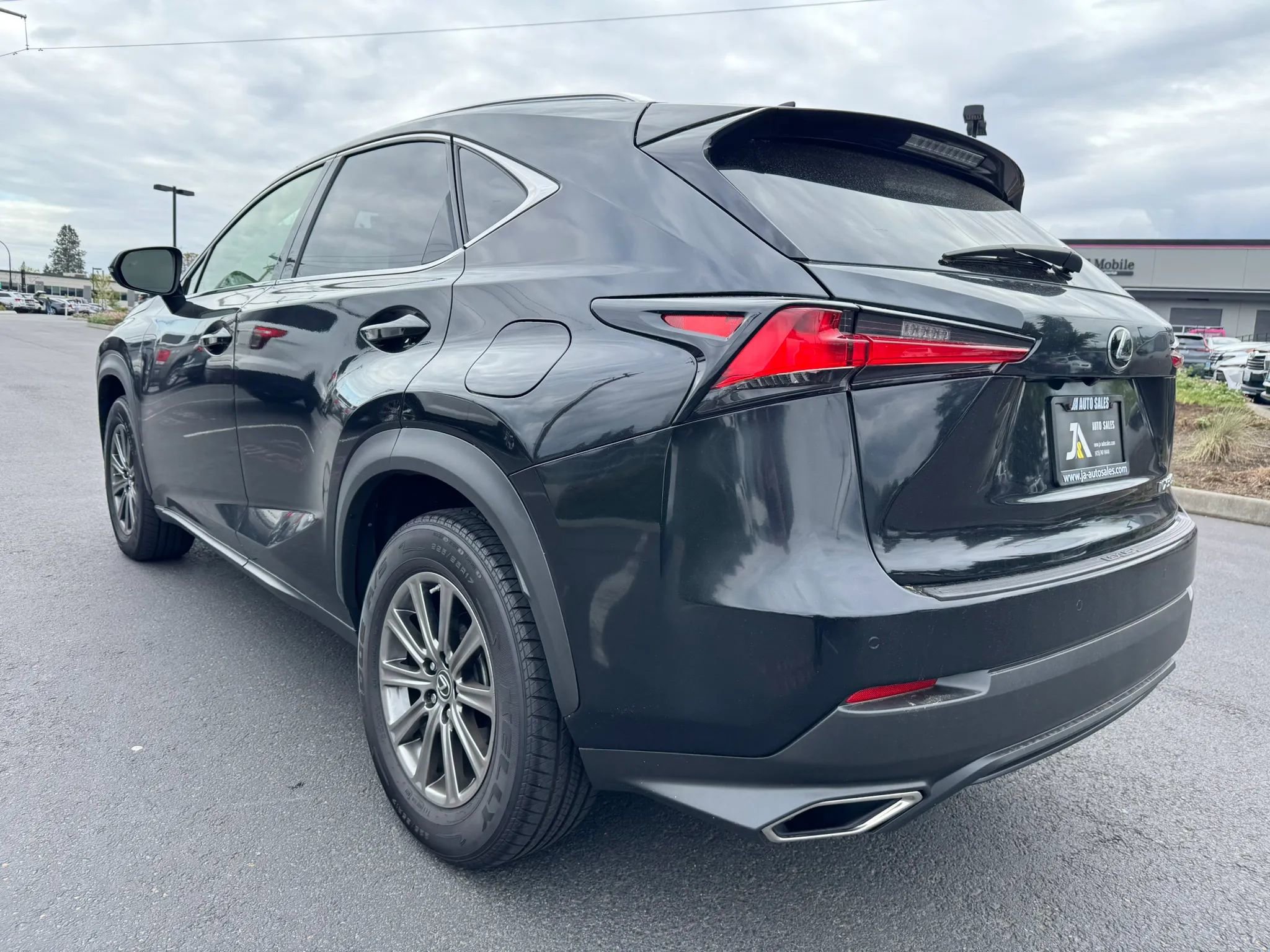 Used 2018 Lexus NX 300 AWD w/ Comfort Package image 8