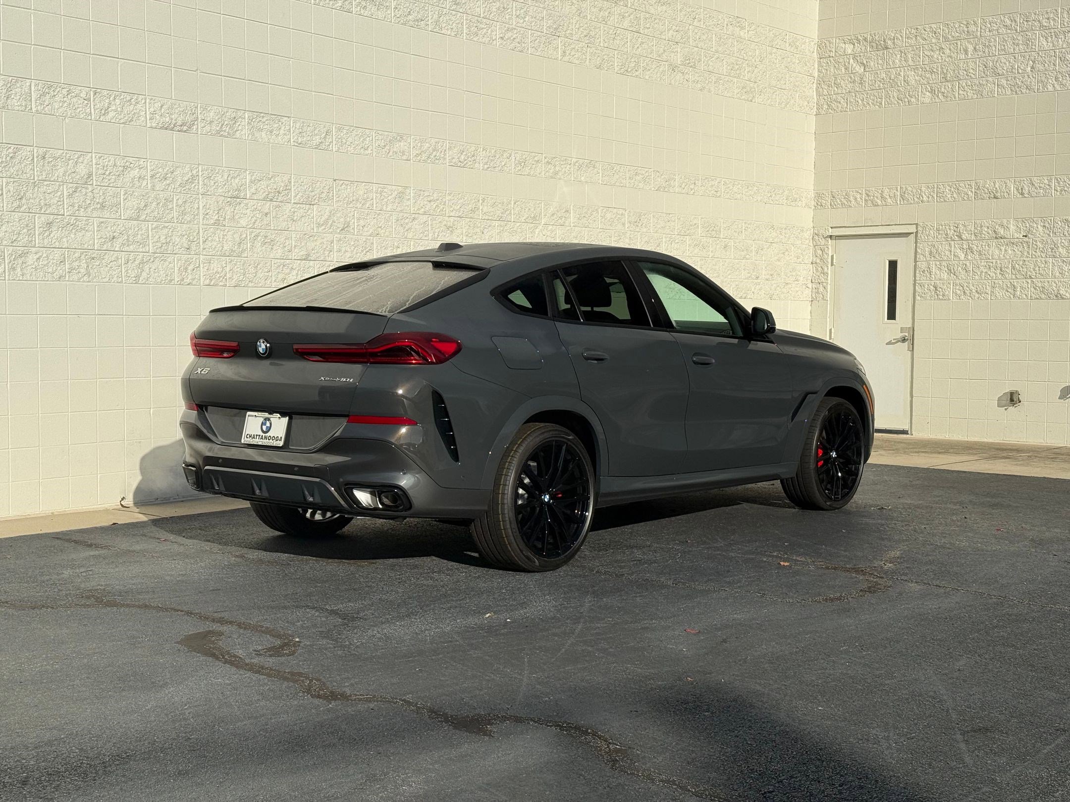 New 2026 BMW X6 xDrive40i image 8