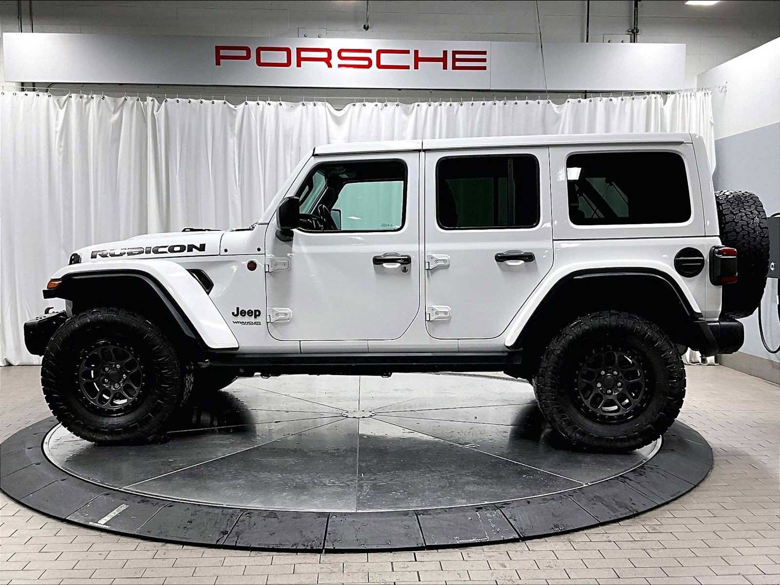 Used 2022 Jeep Wrangler Unlimited Rubicon w/ Xtreme Recon 35" Tire Package image 2