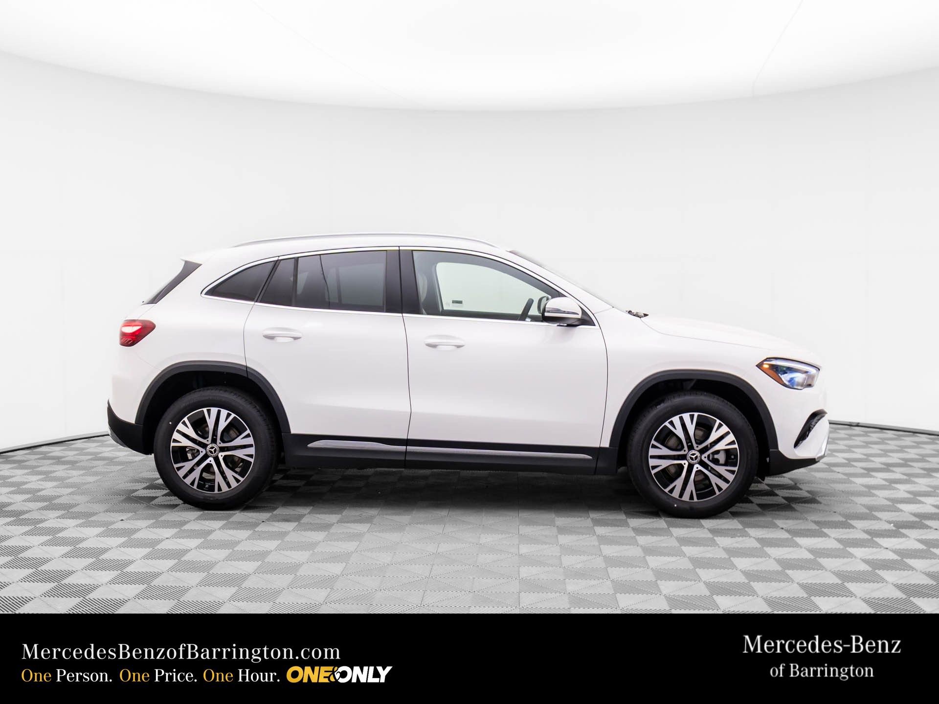 New 2025 Mercedes-Benz GLA 250 4MATIC image 7