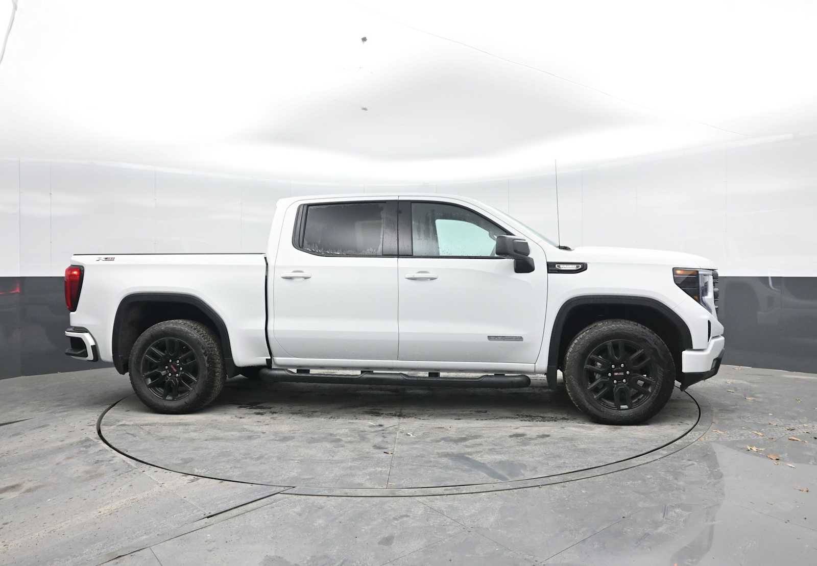 New 2026 GMC Sierra 1500 Elevation AWD/4WD image 7
