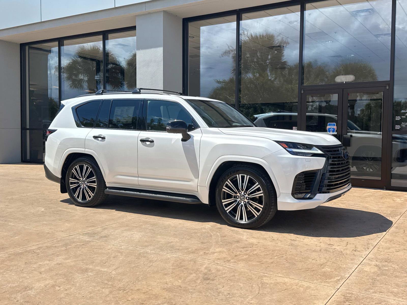 New 2025 Lexus LX 600 4WD w/ Luxury Package