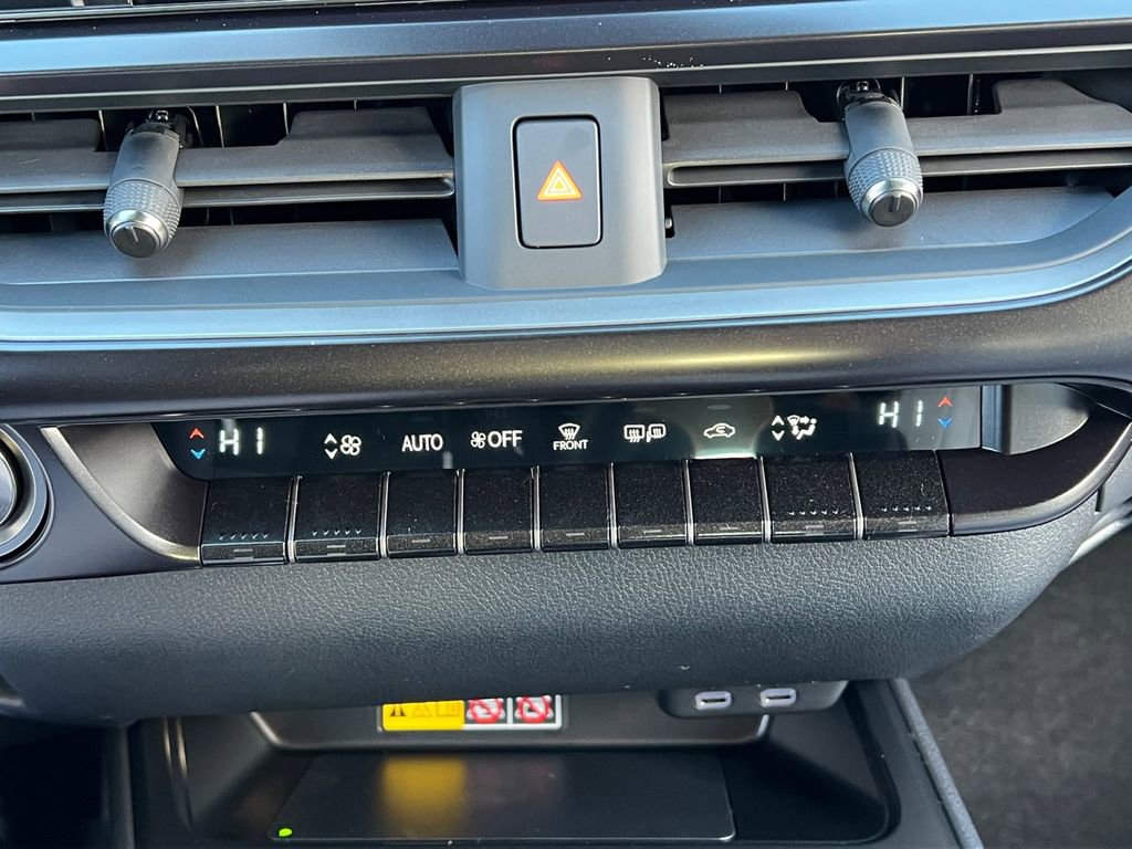 New 2025 Lexus UX 300h AWD image 19