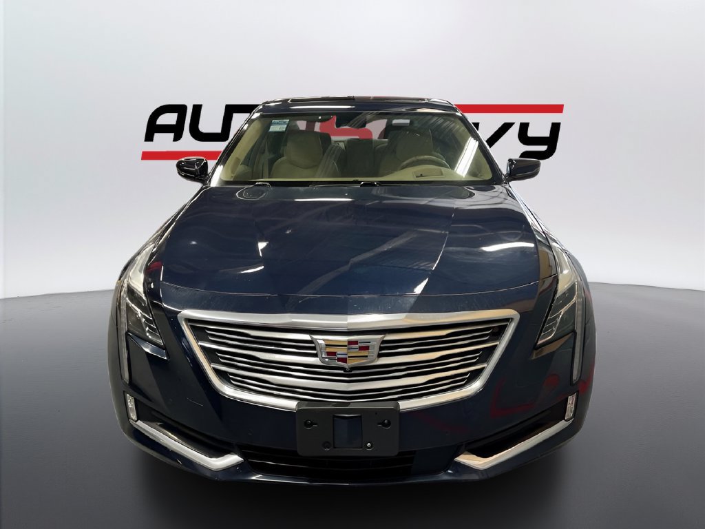 Used 2018 Cadillac CT6 Platinum AWD/4WD image 2