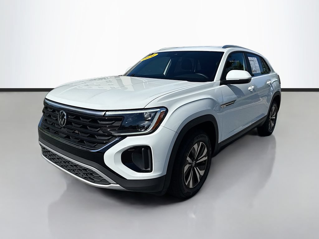 Used 2024 Volkswagen Atlas Cross Sport SE FWD image 3
