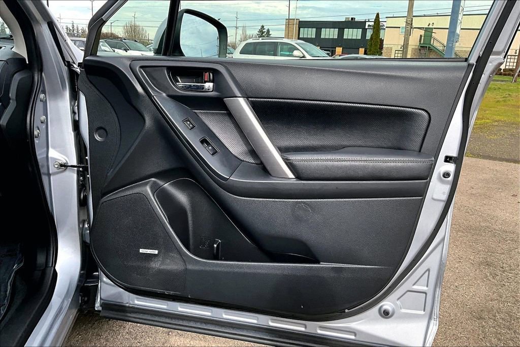 Used 2015 Subaru Forester 2.5i Limited image 23