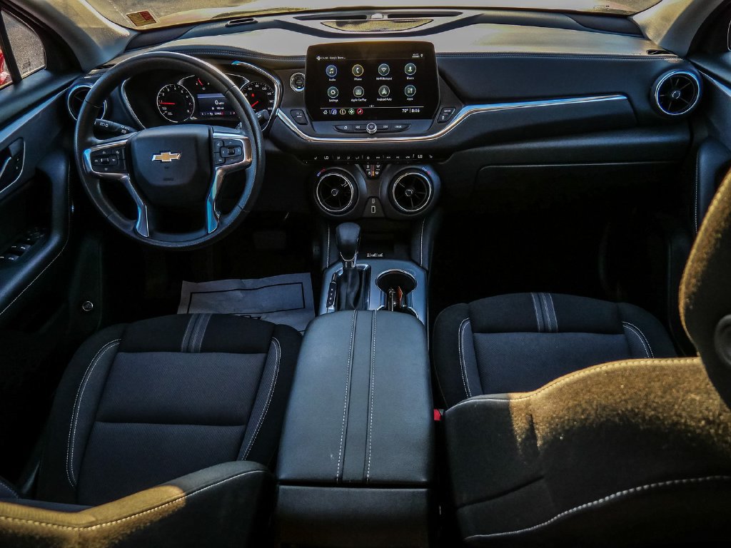 Used 2024 Chevrolet Blazer LT w/ Convenience Package FWD image 23