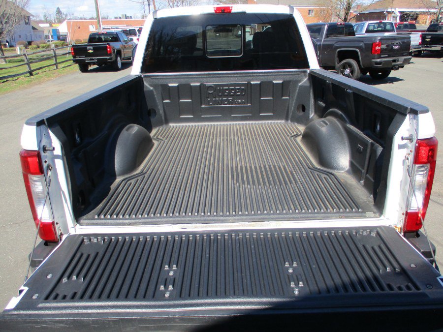 Used 2017 Ford F250 XLT w/ XLT Value Package image 8