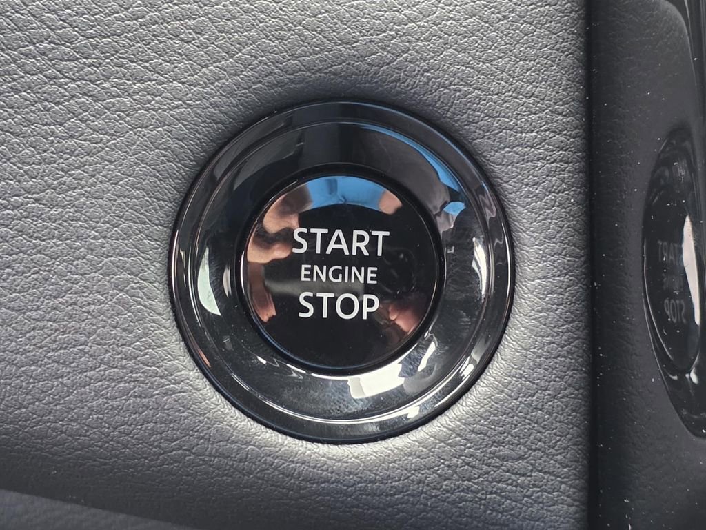 New 2026 Nissan Armada PRO-4X AWD/4WD image 38