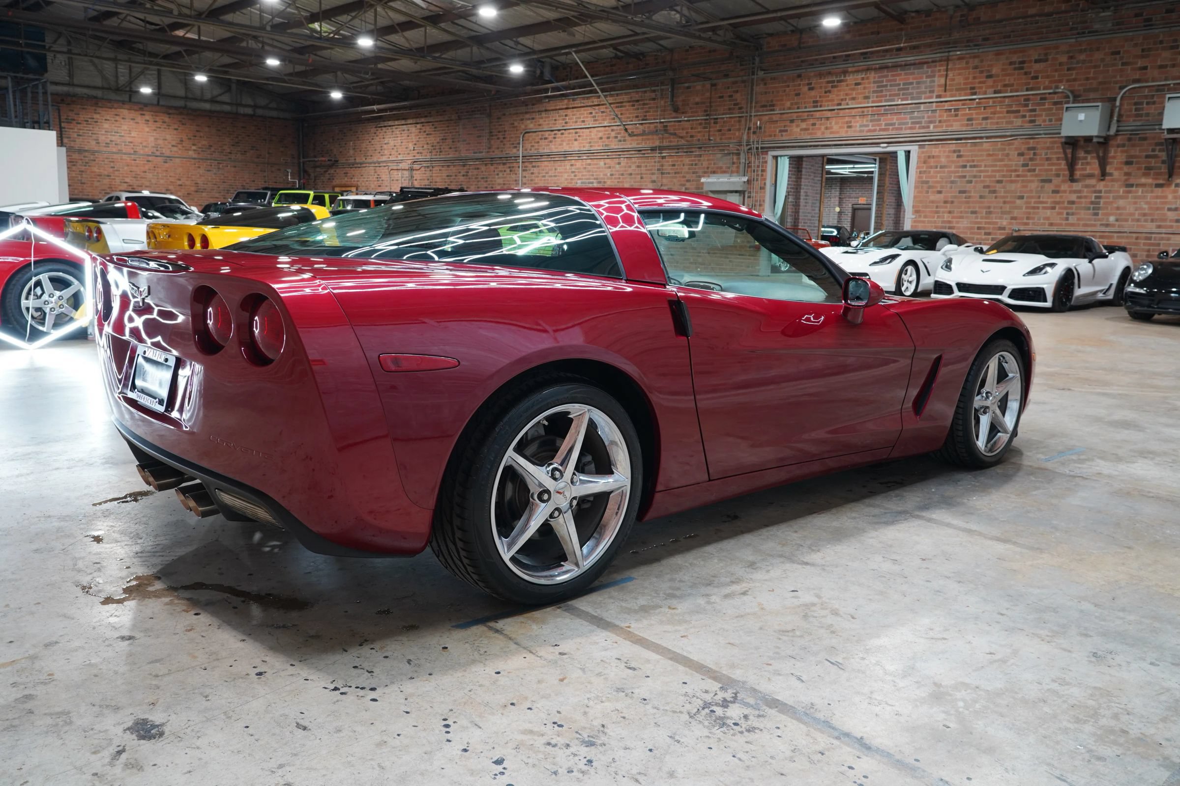Used 2012 Chevrolet Corvette Coupe w/ Roof Package RWD image 15