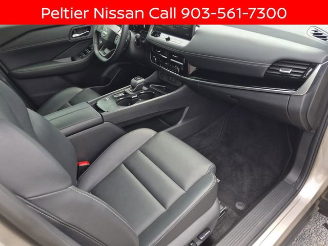 Certified 2025 Nissan Rogue SL image 12