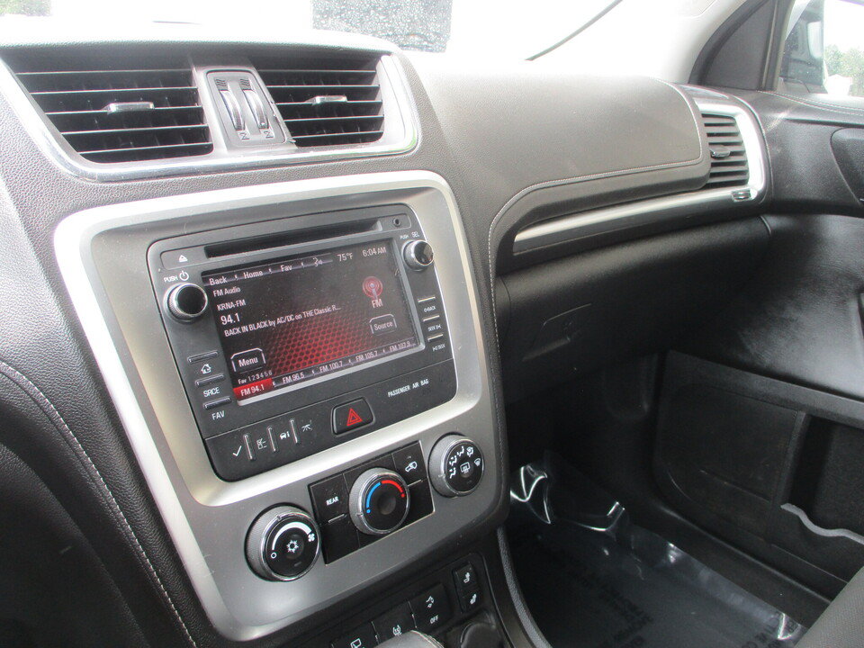 Used 2015 GMC Acadia SLE AWD/4WD image 41