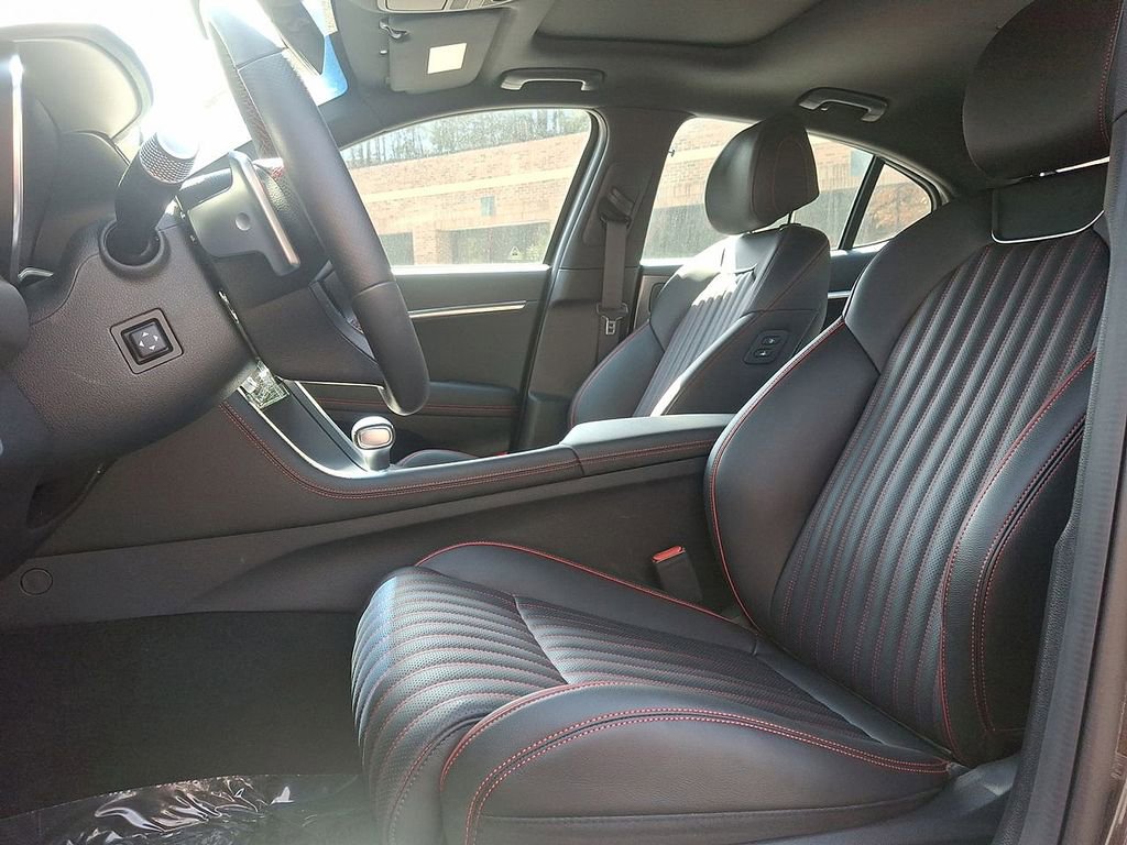 Used 2026 Genesis G70 3.3T Sport Prestige image 11