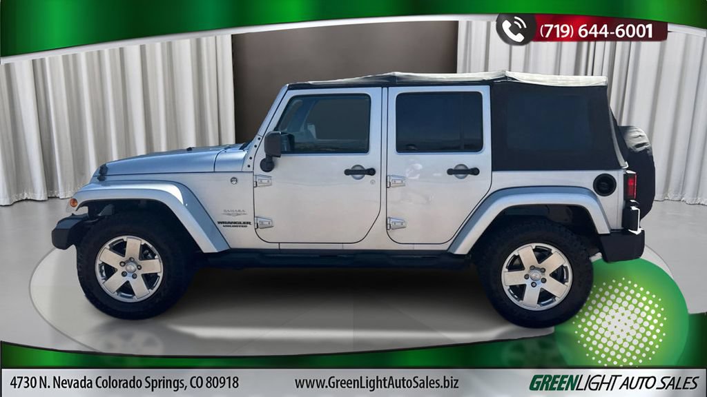 Used 2010 Jeep Wrangler Unlimited Sahara AWD/4WD image 2