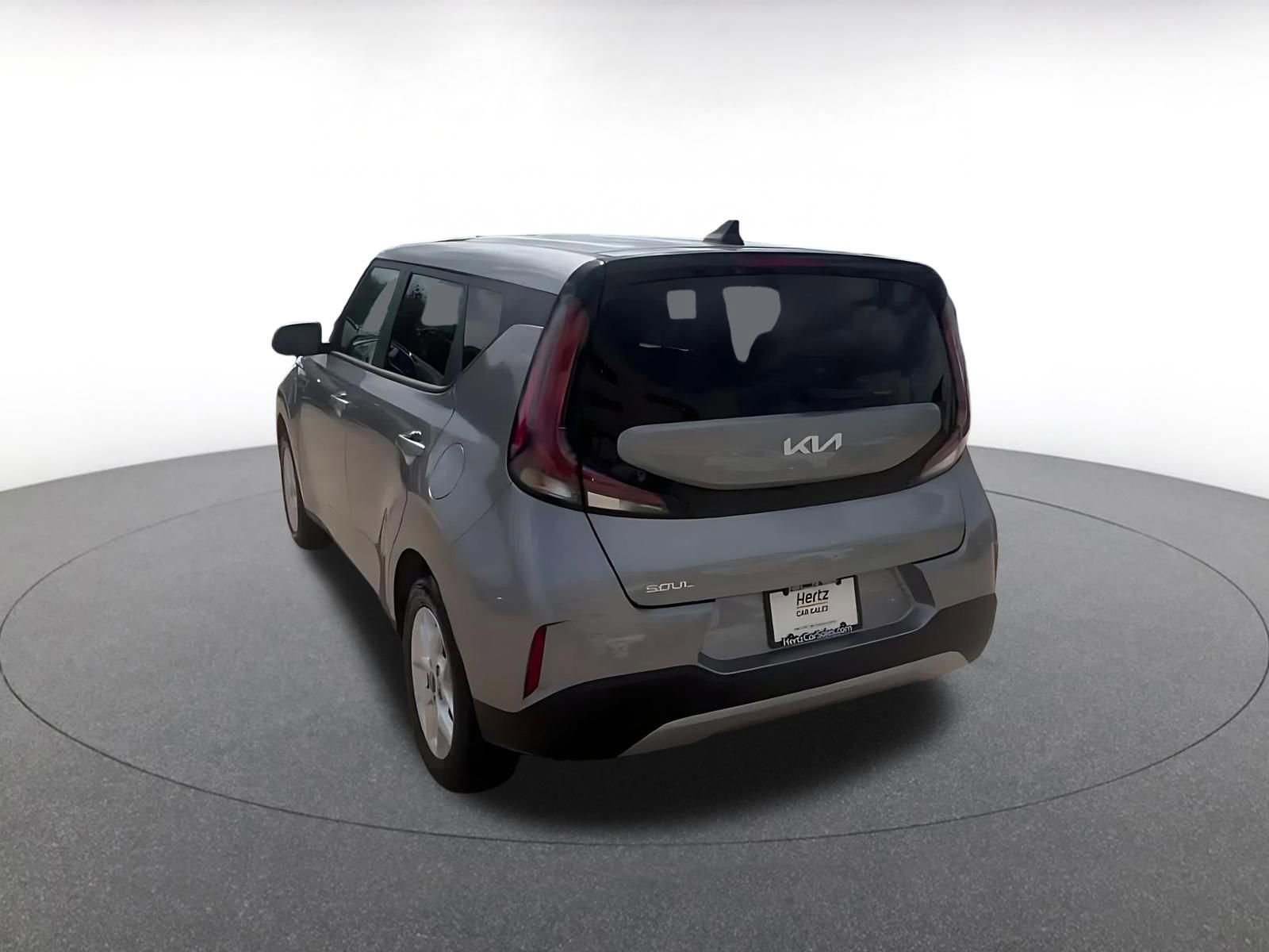 Used 2025 Kia Soul LX w/ LX Technology Package FWD image 11