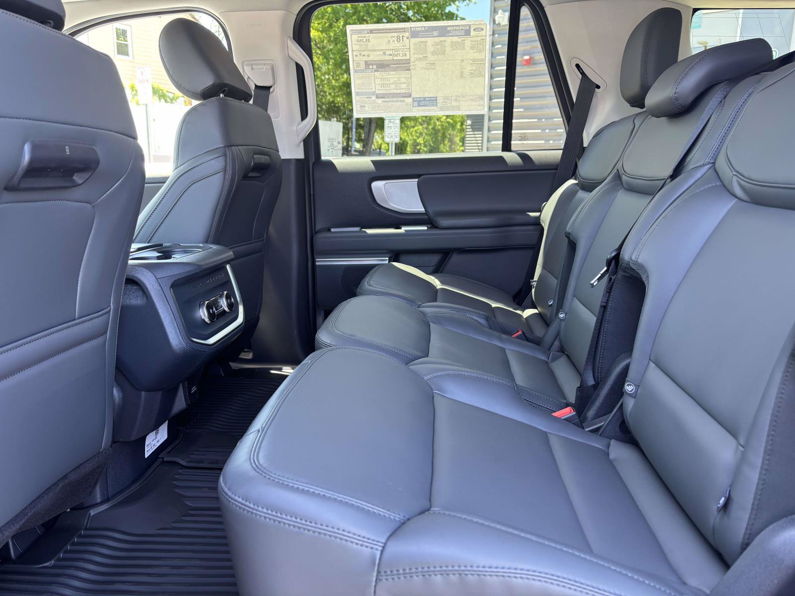 New 2026 Ford Expedition Active AWD/4WD image 31