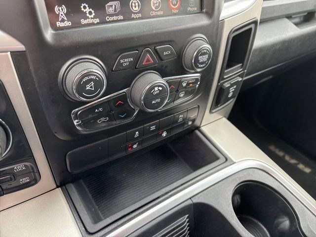 Used 2017 RAM 1500 Classic SLT w/ SLT Plus D←cor Group image 27