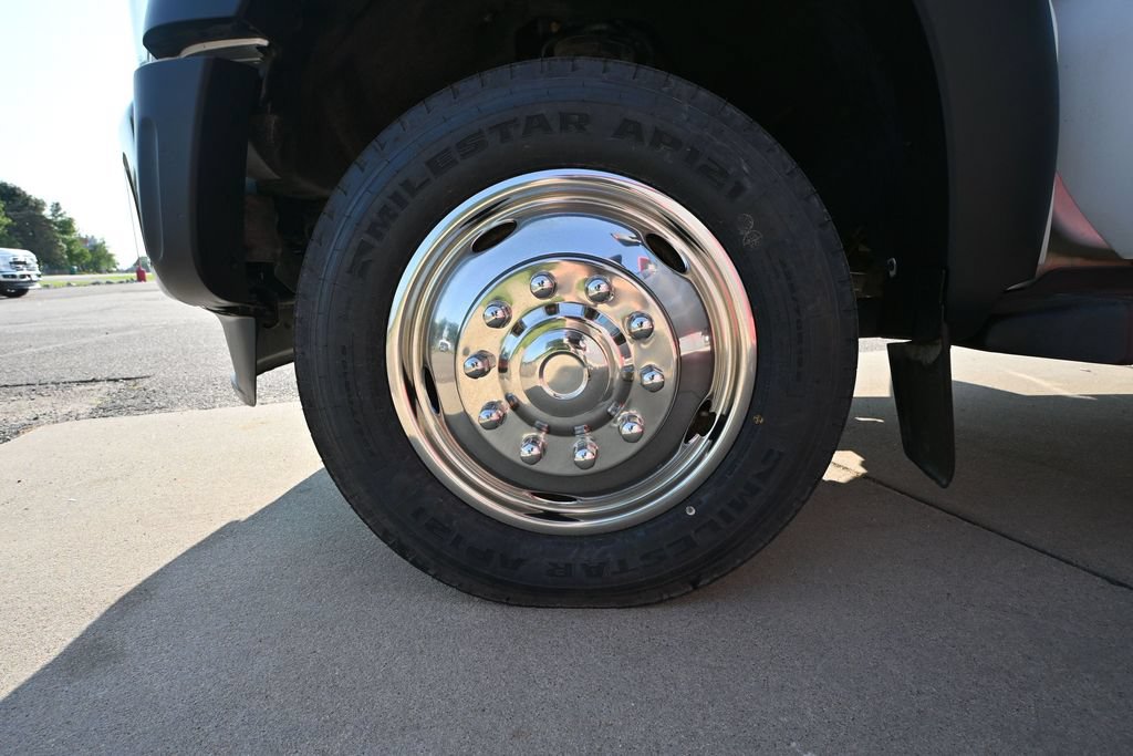 Used 2015 Ford F550 Luxury RWD image 19