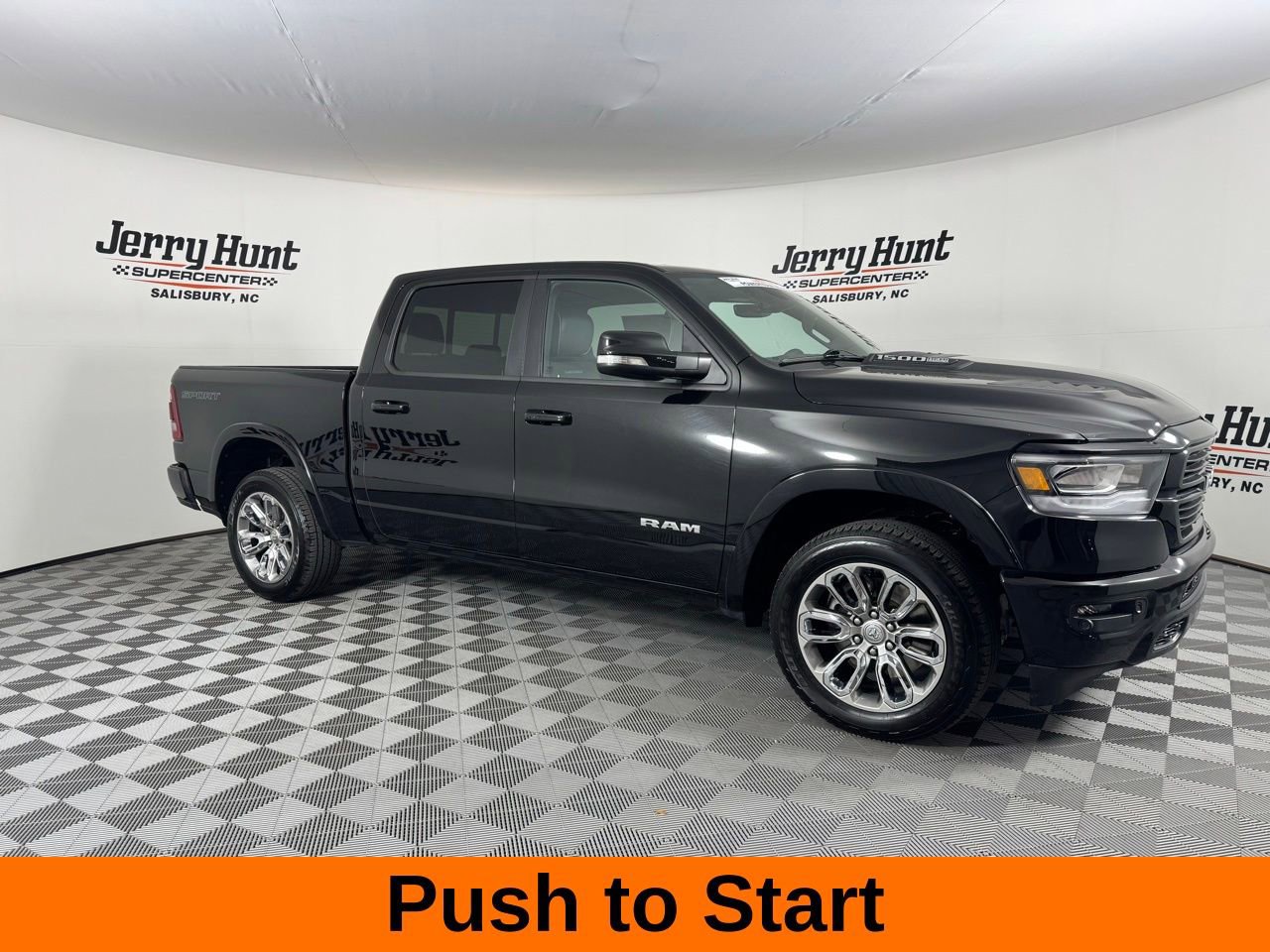 Used 2022 RAM 1500 Laramie w/ Sport Appearance Package AWD/4WD image 11
