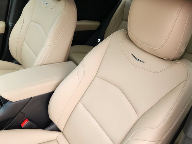 Used 2024 Cadillac XT4 Luxury FWD image 24