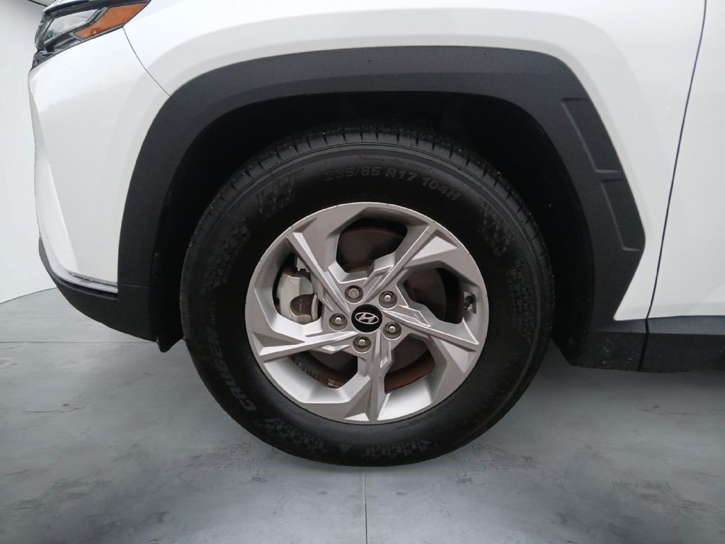 Used 2024 Hyundai Tucson SEL FWD image 16