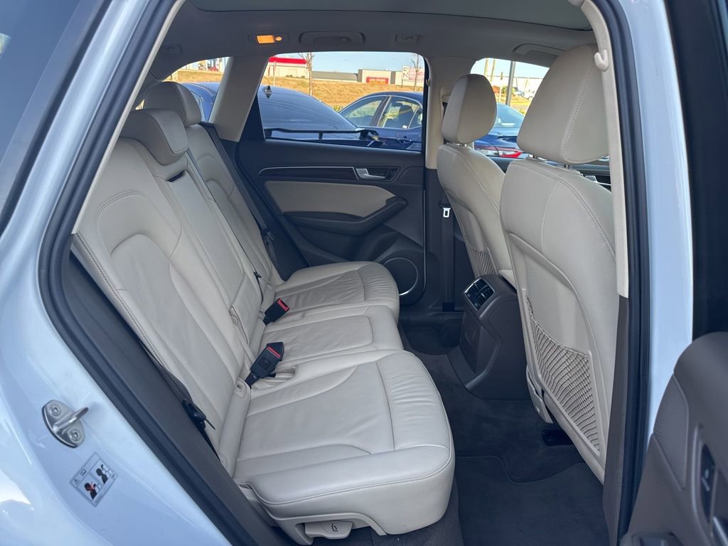 Used 2016 Audi Q5 2.0T Premium Plus w/ Technology Package image 25