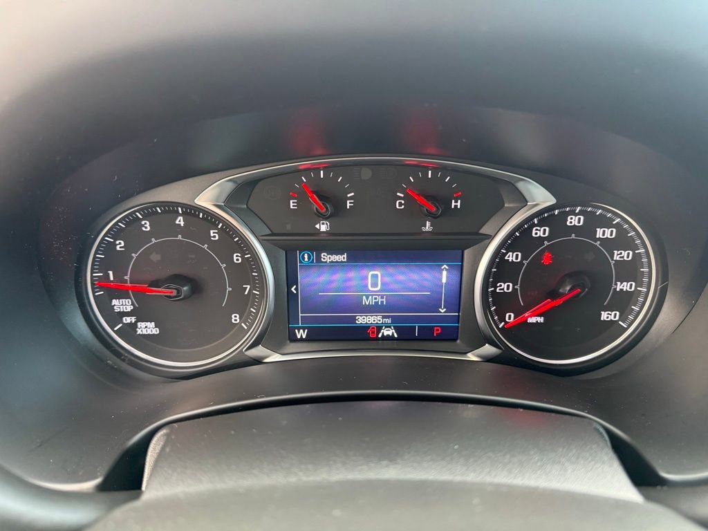 Used 2023 GMC Terrain SLE w/ Driver Convenience Package image 9