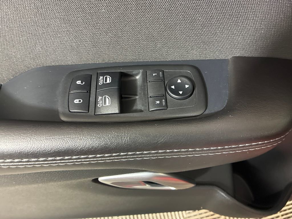 Used 2018 Dodge Challenger R/T Scat Pack image 12