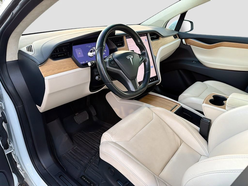 Used 2018 Tesla Model X 75D AWD/4WD image 25