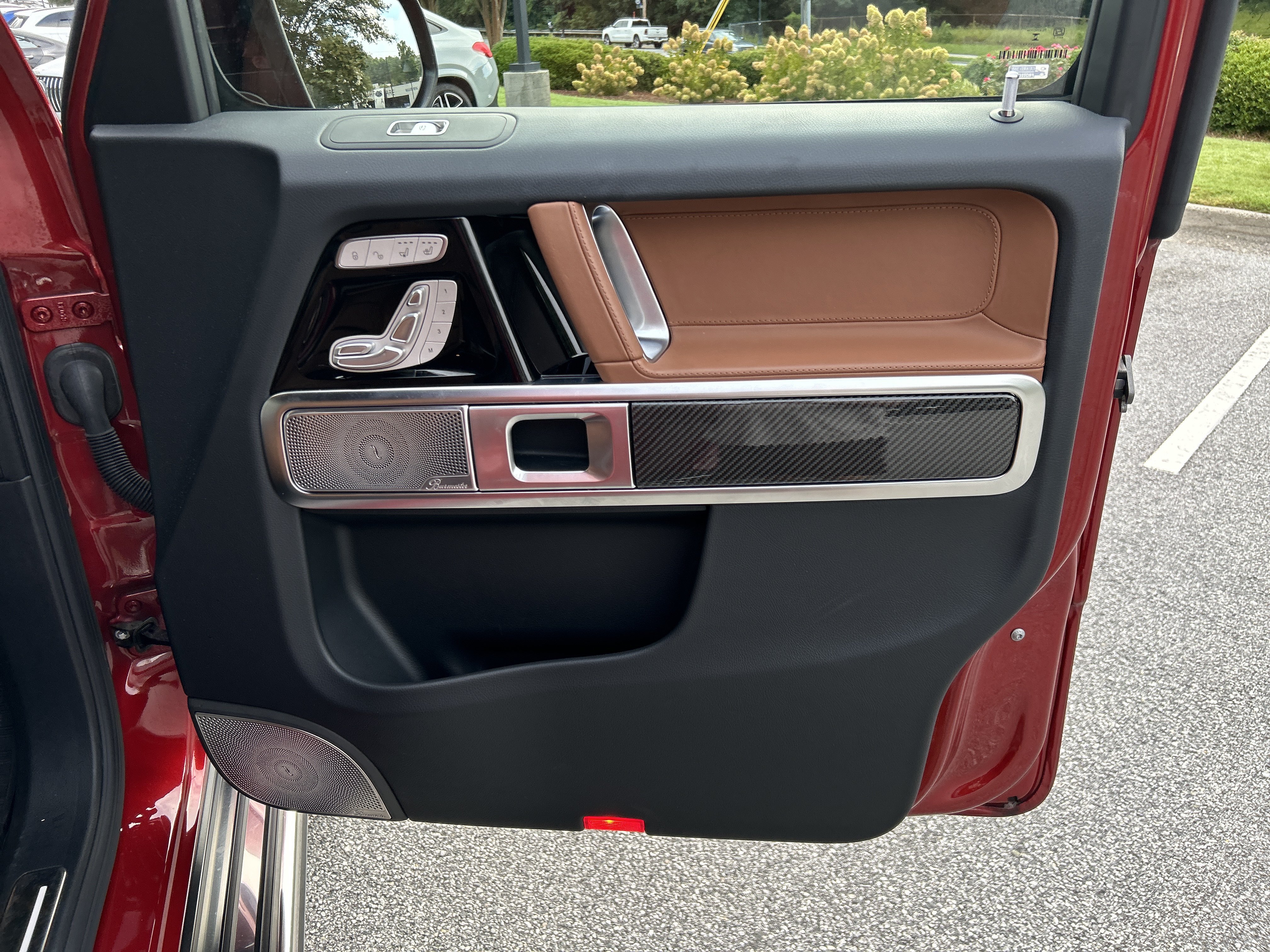 Certified 2025 Mercedes-Benz G 63 AMG 4MATIC image 46